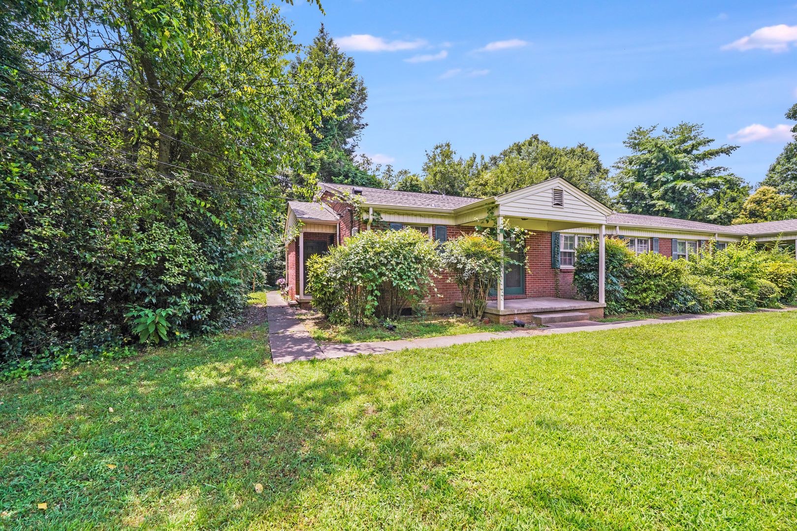 Gastonia Condo: 405-B W. Harvie Ave.