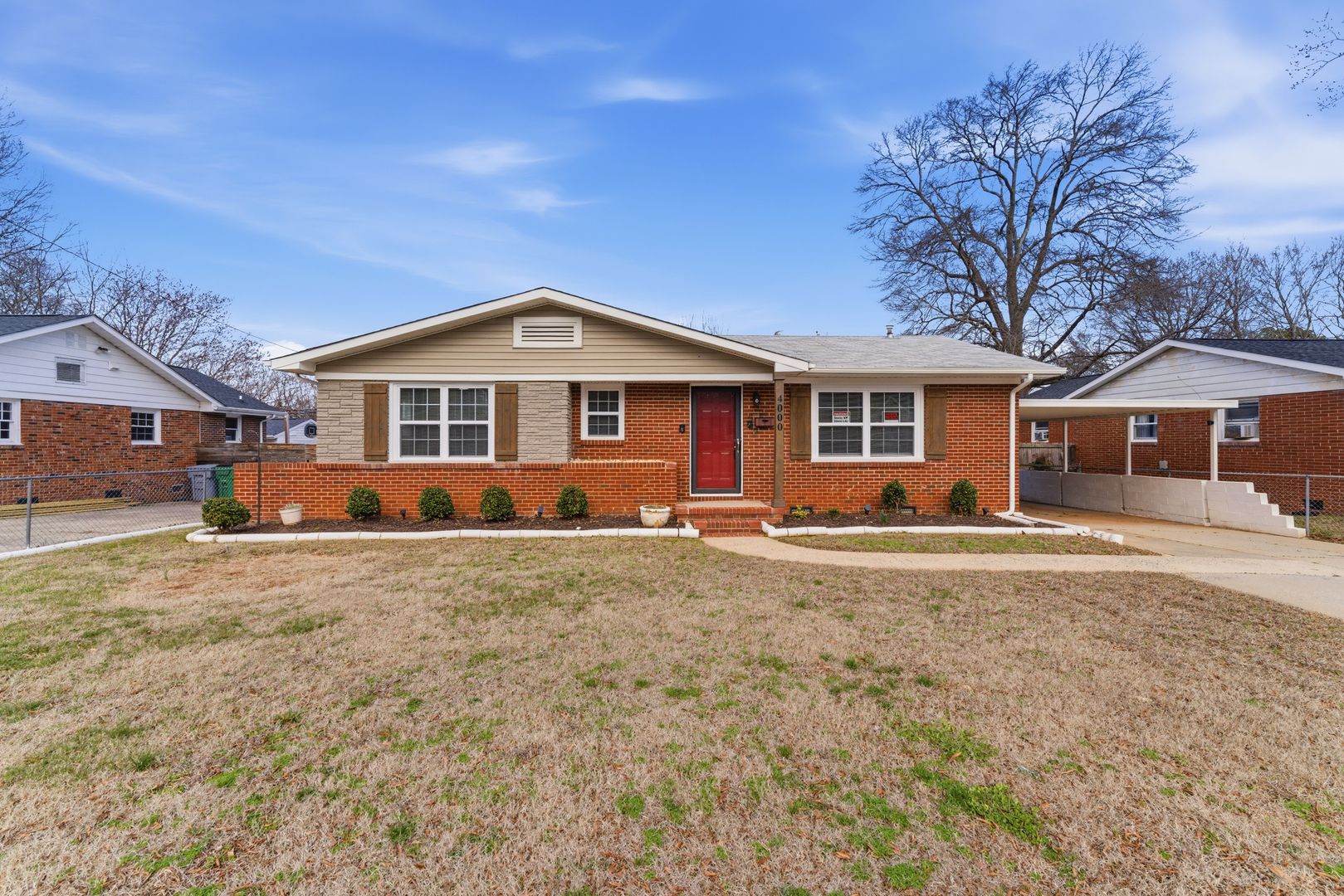 Charlotte House: 4000 Fieldcrest Rd