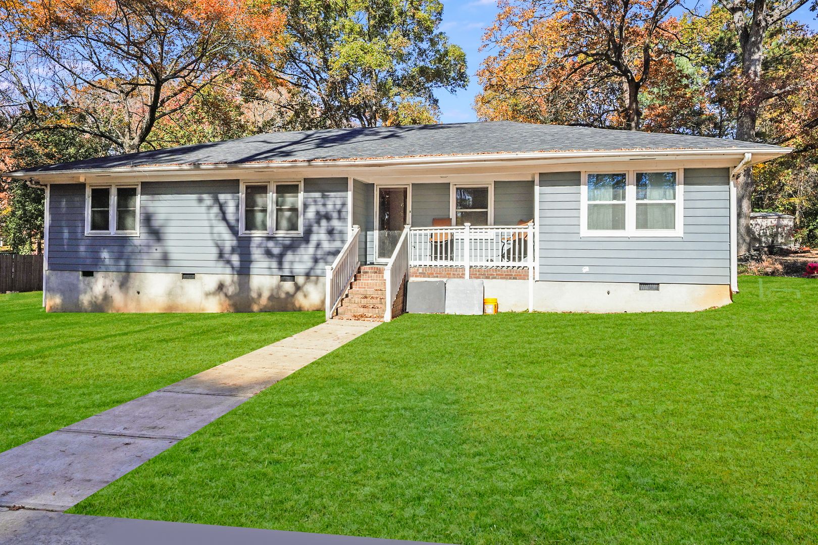 Charlotte House: 5311 Princess St,