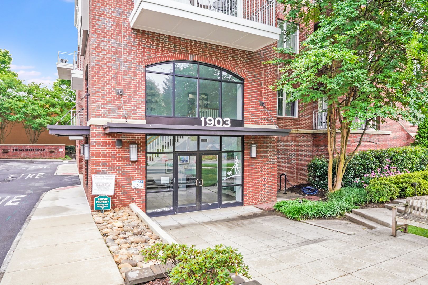 Charlotte Condo: 1903 Kenilworth Ave UNIT 109