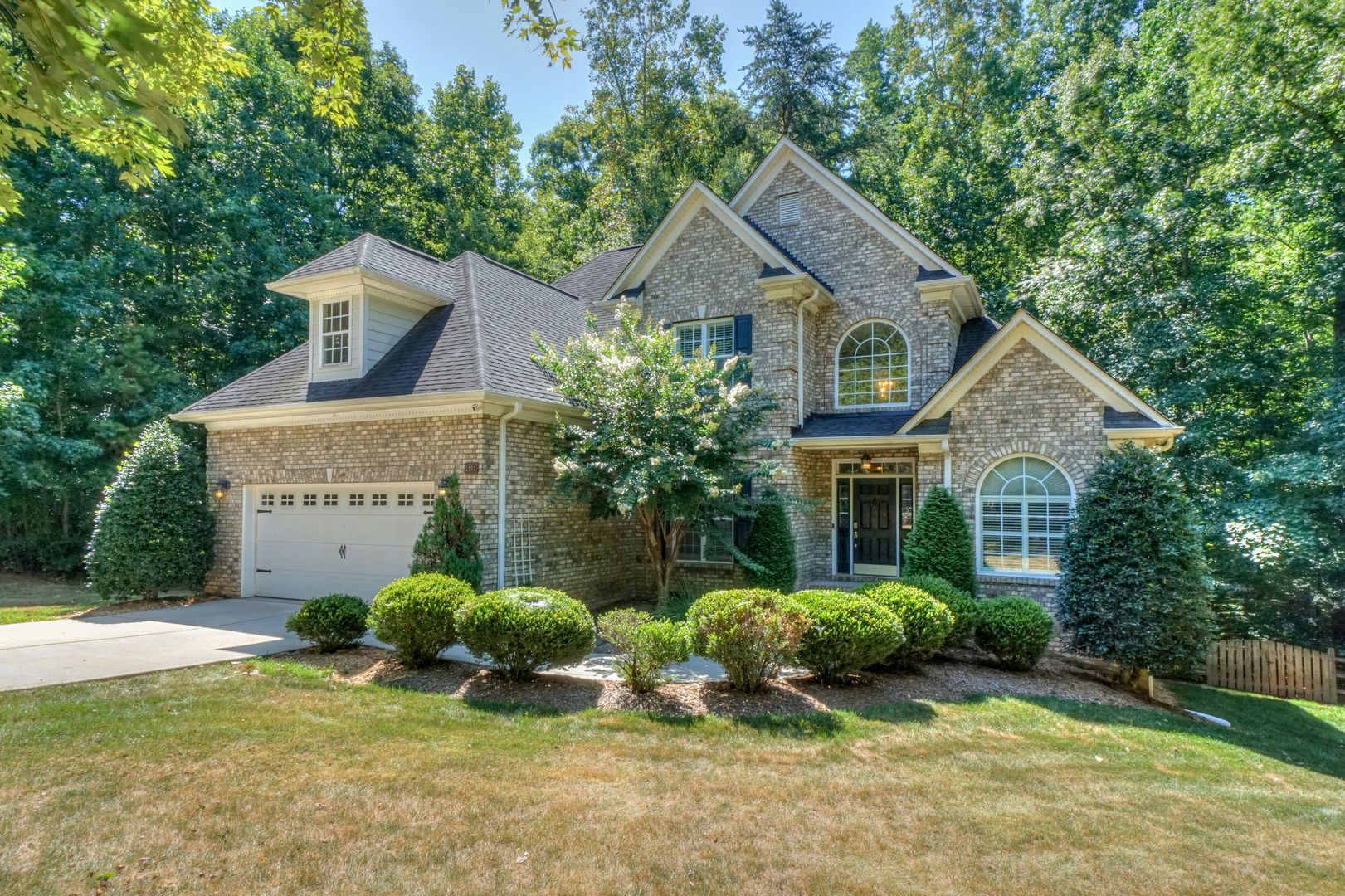 Mooresville House: 181 Streamside Pl