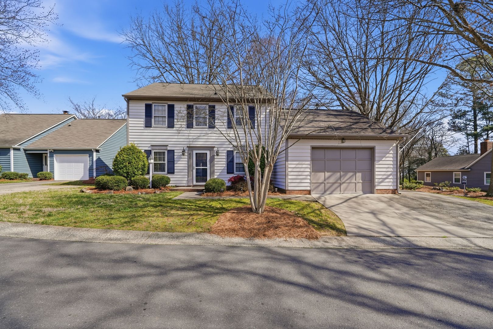 Charlotte Condo: 805 Farm Tree Ln