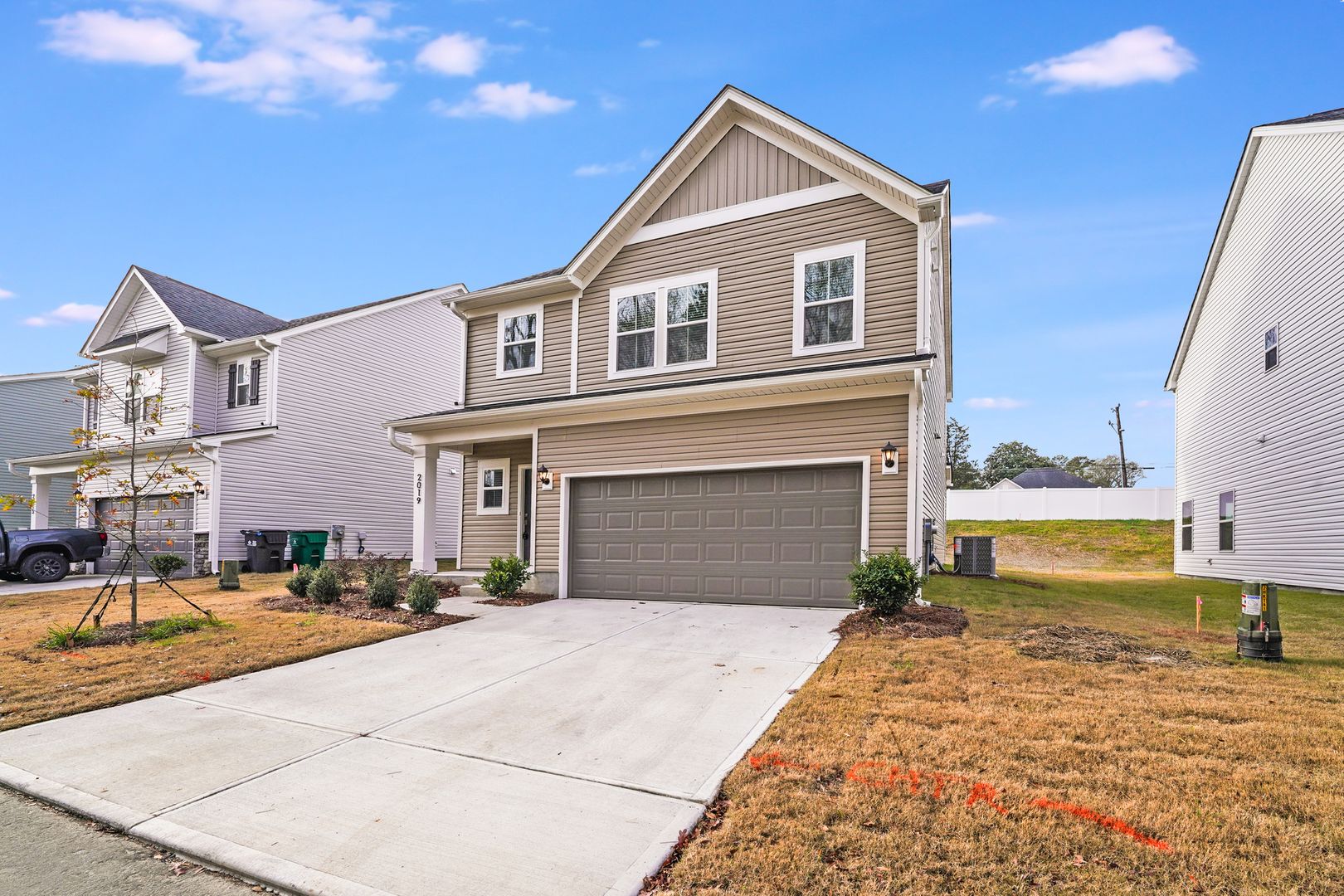 Charlotte House: 2019 Sadler Woods Ln