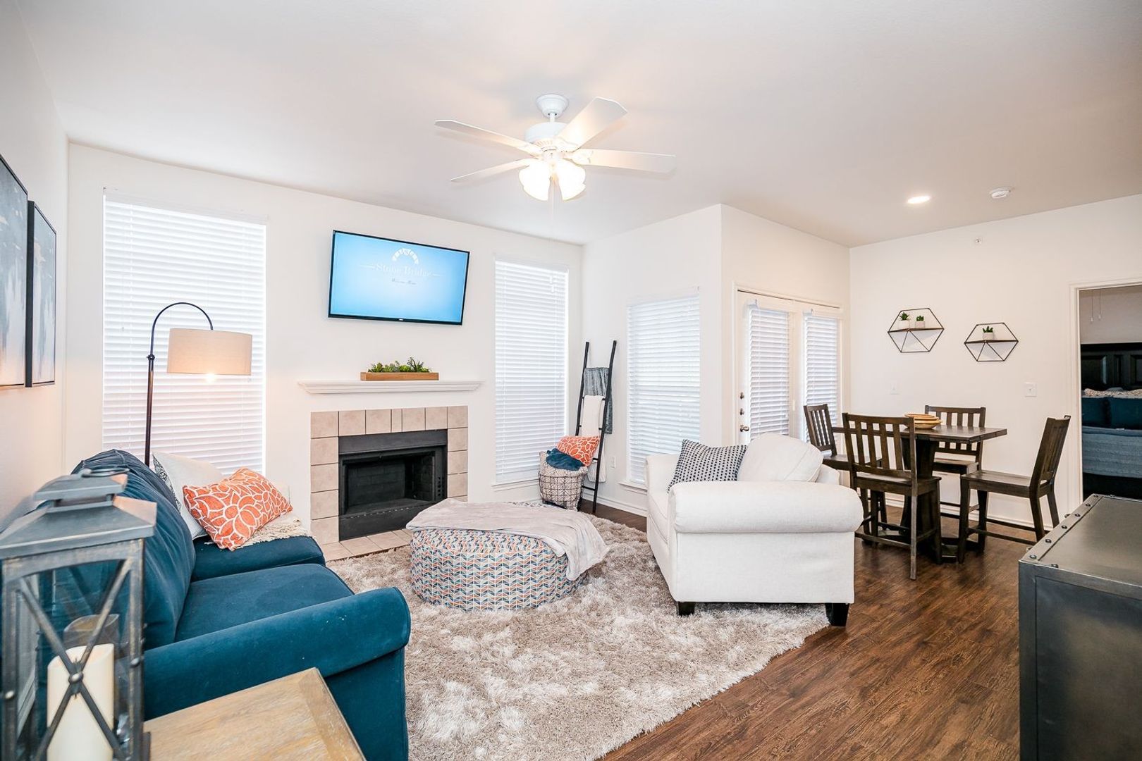 Euless Apartment: 2250 Fuller-Wiser Road
