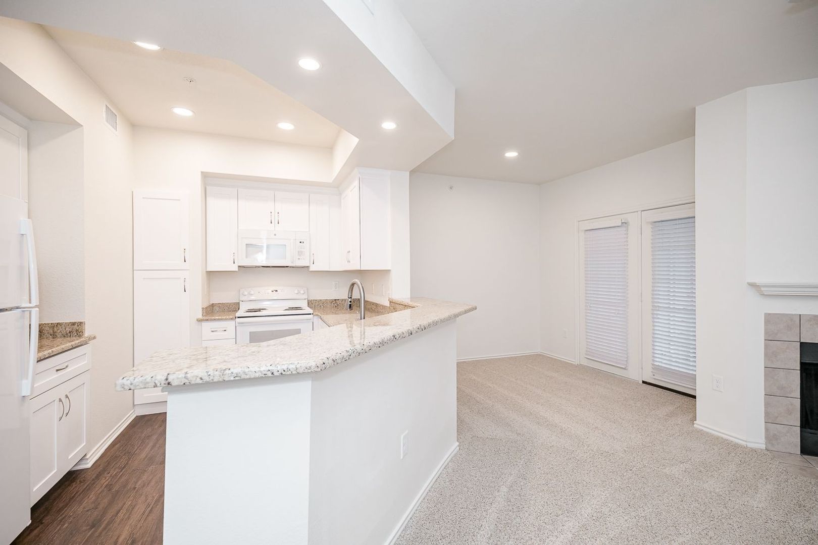 Euless Apartment: 2250 Fuller-Wiser Road