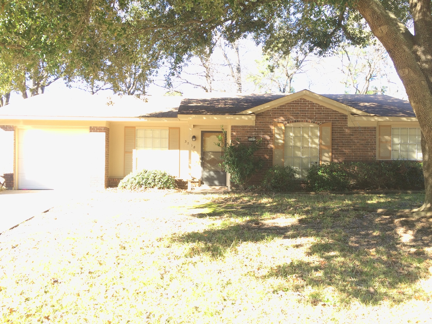 Shreveport House: 3508 Dewberry