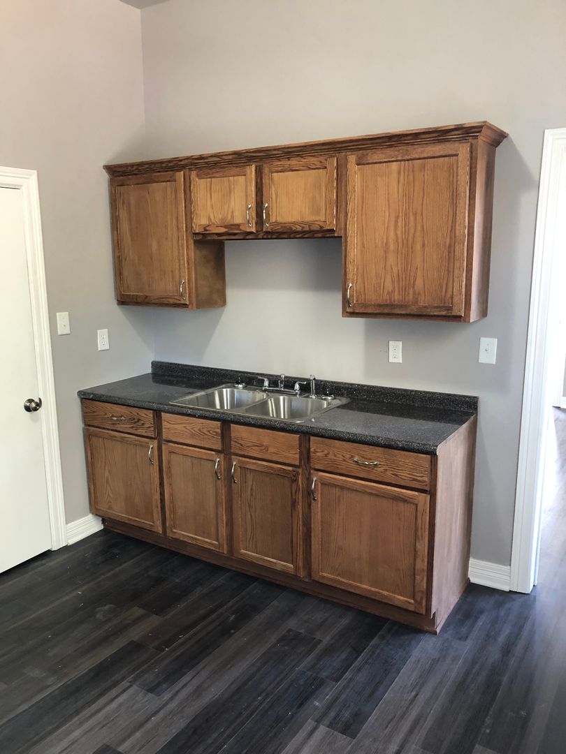 Shreveport Apartment: Darien St