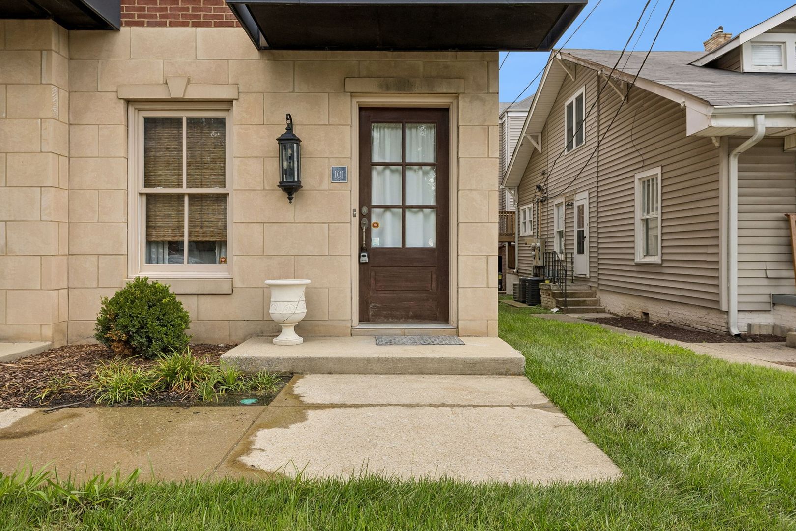 Nashville House: 2110 Acklen Ave. #101