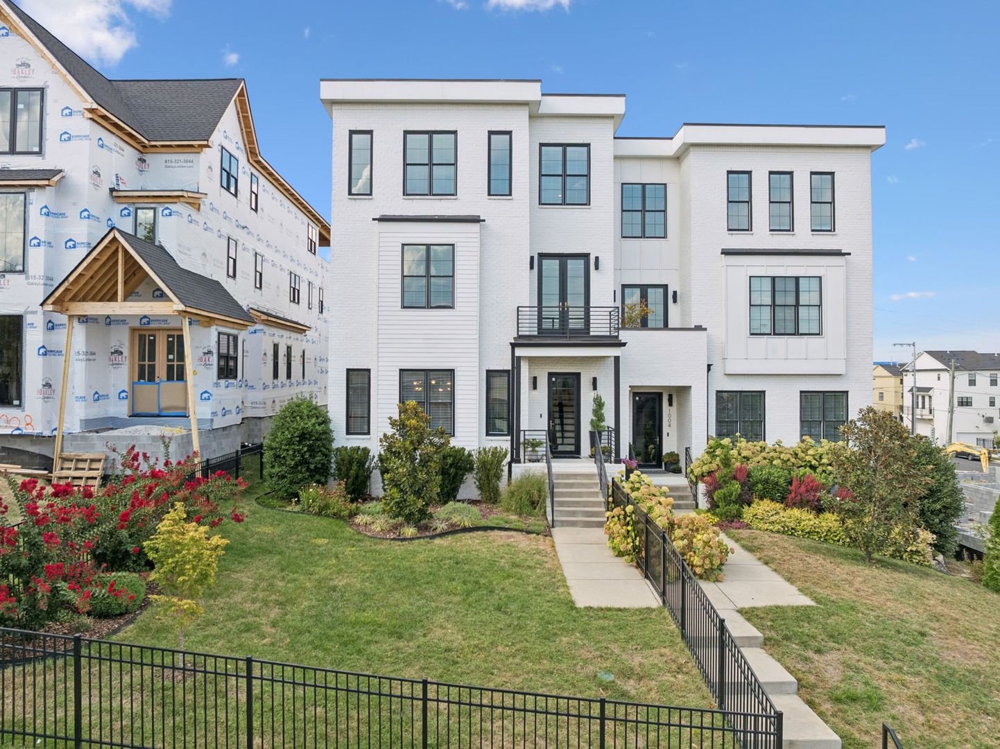 Nashville House: 1006 Argyle Ave