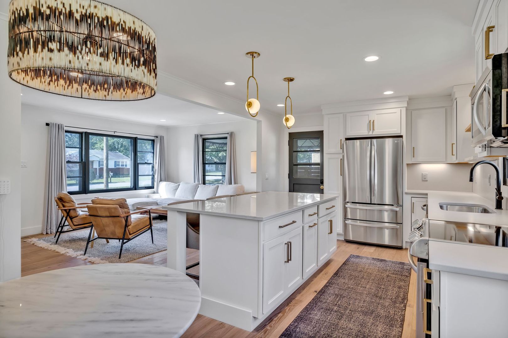 Franklin House: 313 James Ave