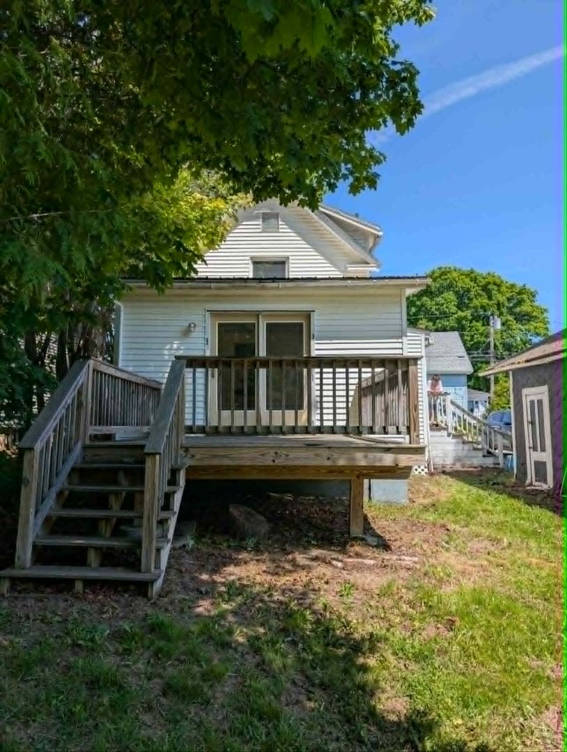 Old Town House: 21 Elm Street