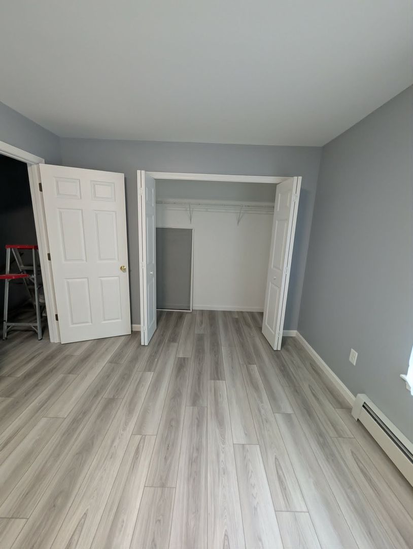 Old Town Condo: 53 Oak Street