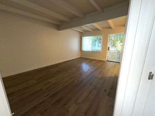 Renovated Upper 1brm