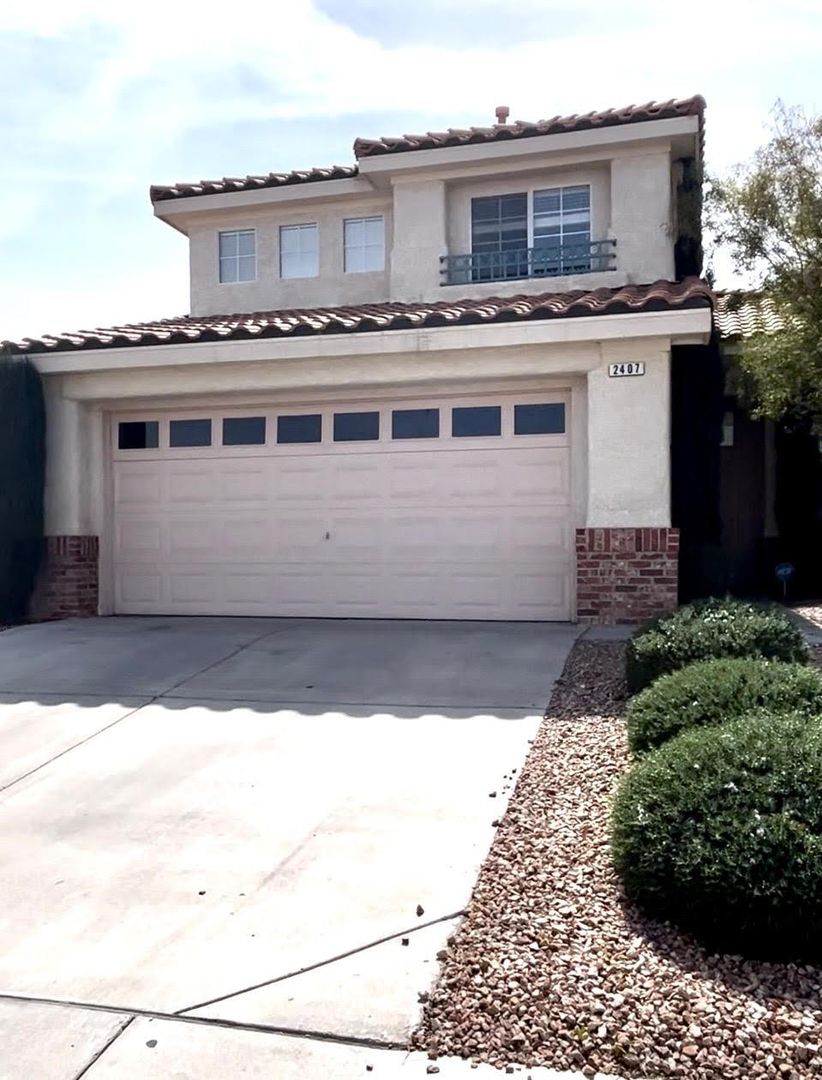 Henderson House: 2407 Tottingham Rd.