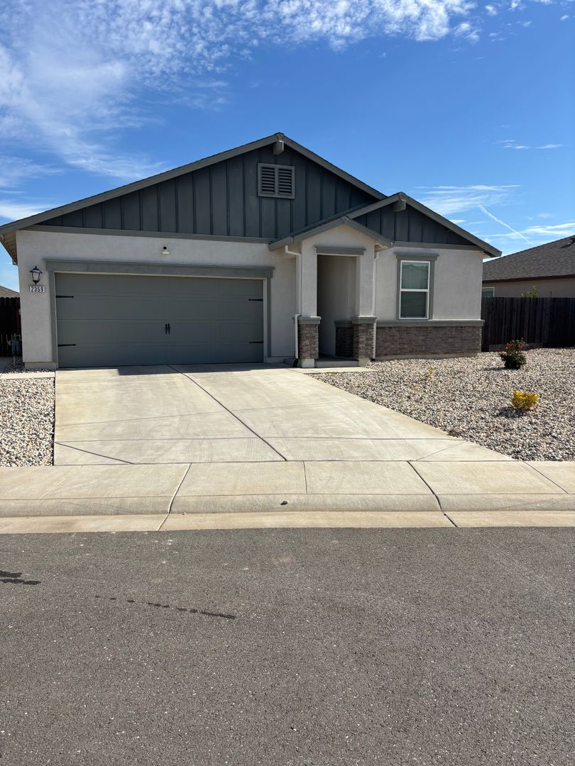 Marysville House: 2359 Nectar Way