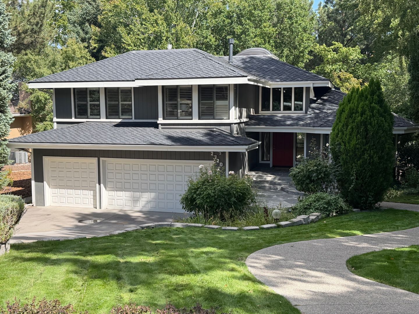 2720 Lakeridge Shores W 1 of 8