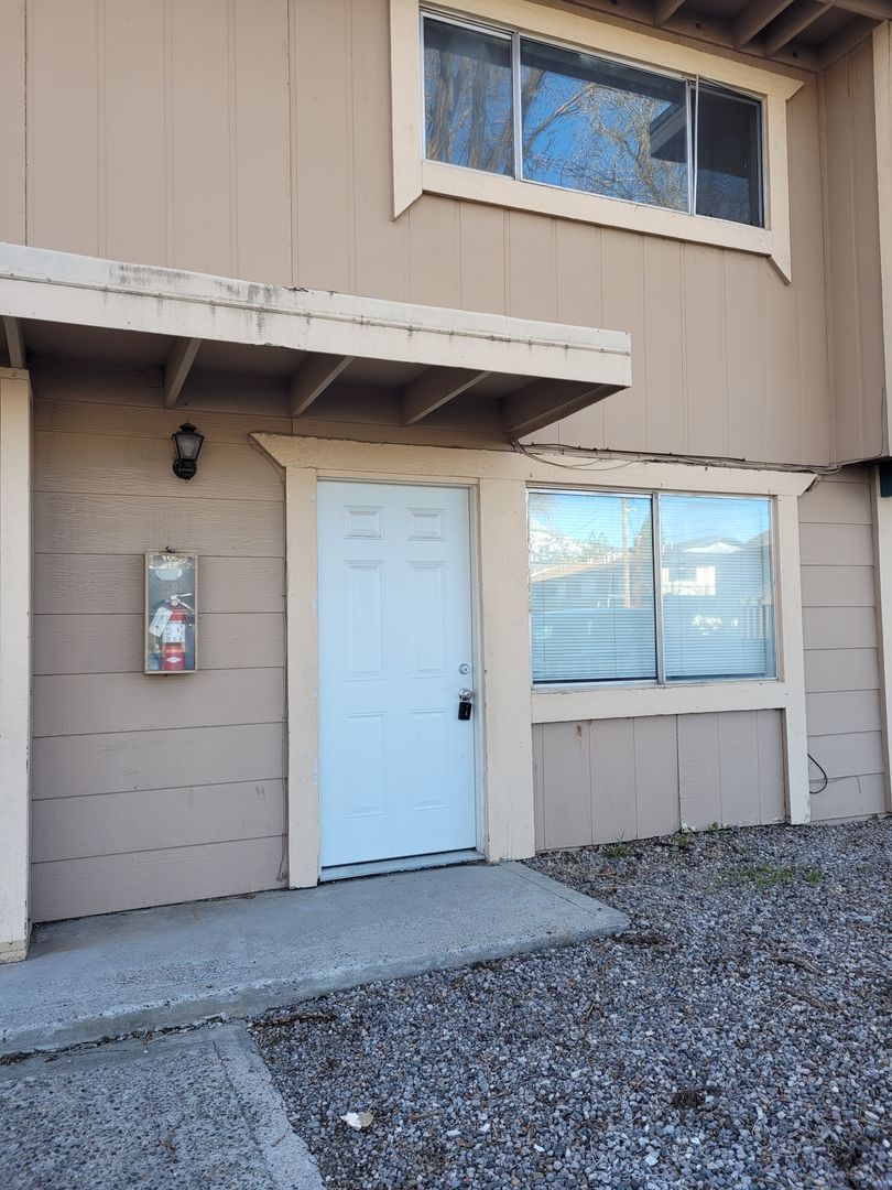 Carson City Townhome: 1901 Peters Str