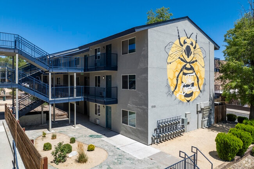 Reno's West University Neighborhood 2 bedroom 1.5 bath – photo 1