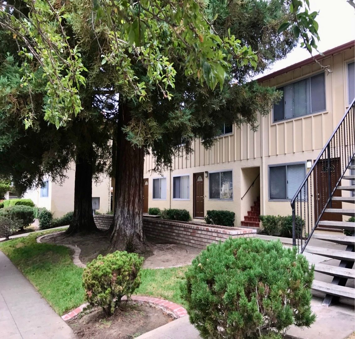 San Jose Apartment: 3035 Magliocco Dr.