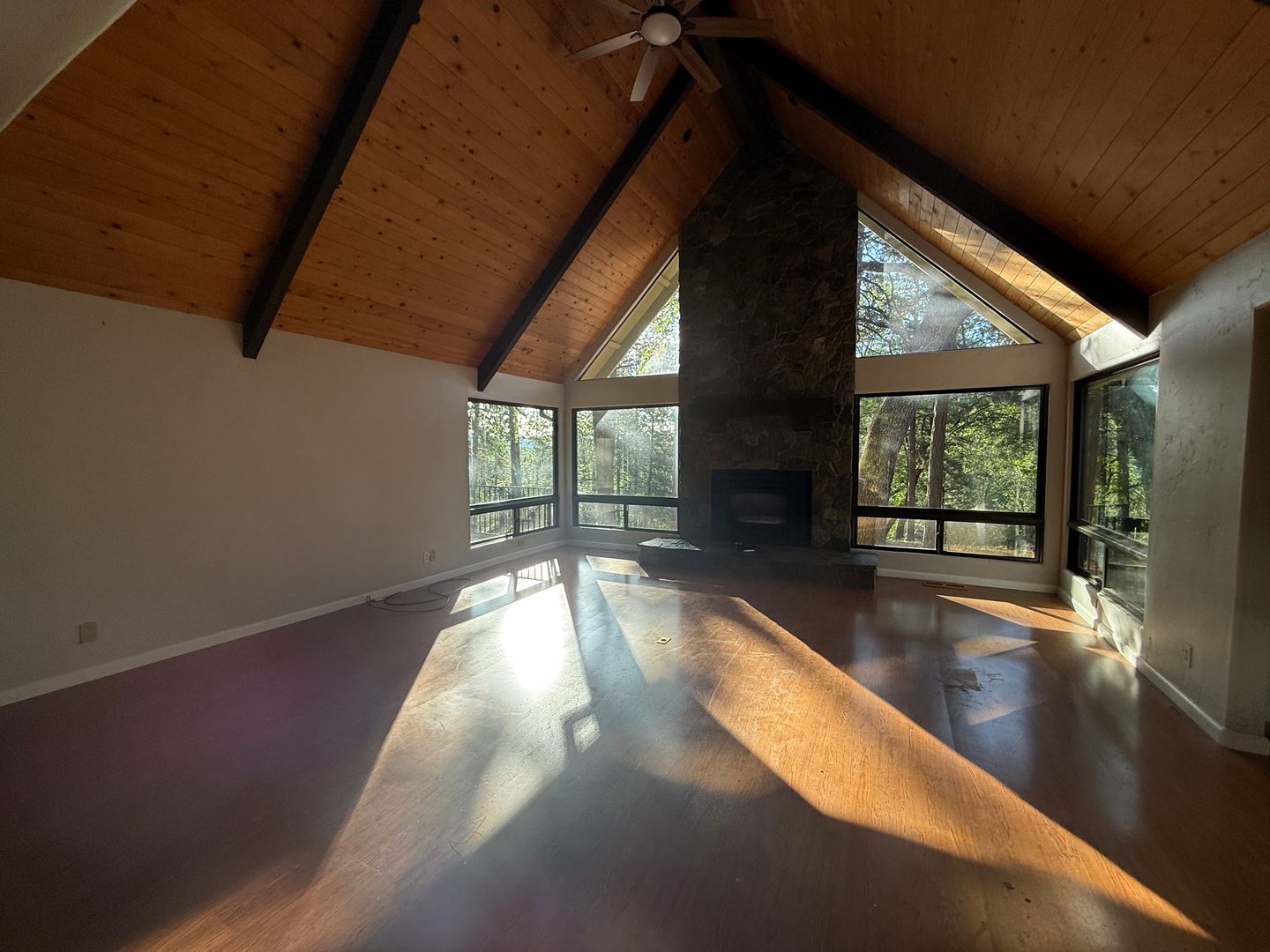 Grass Valley House: 17425 Alexandra Way