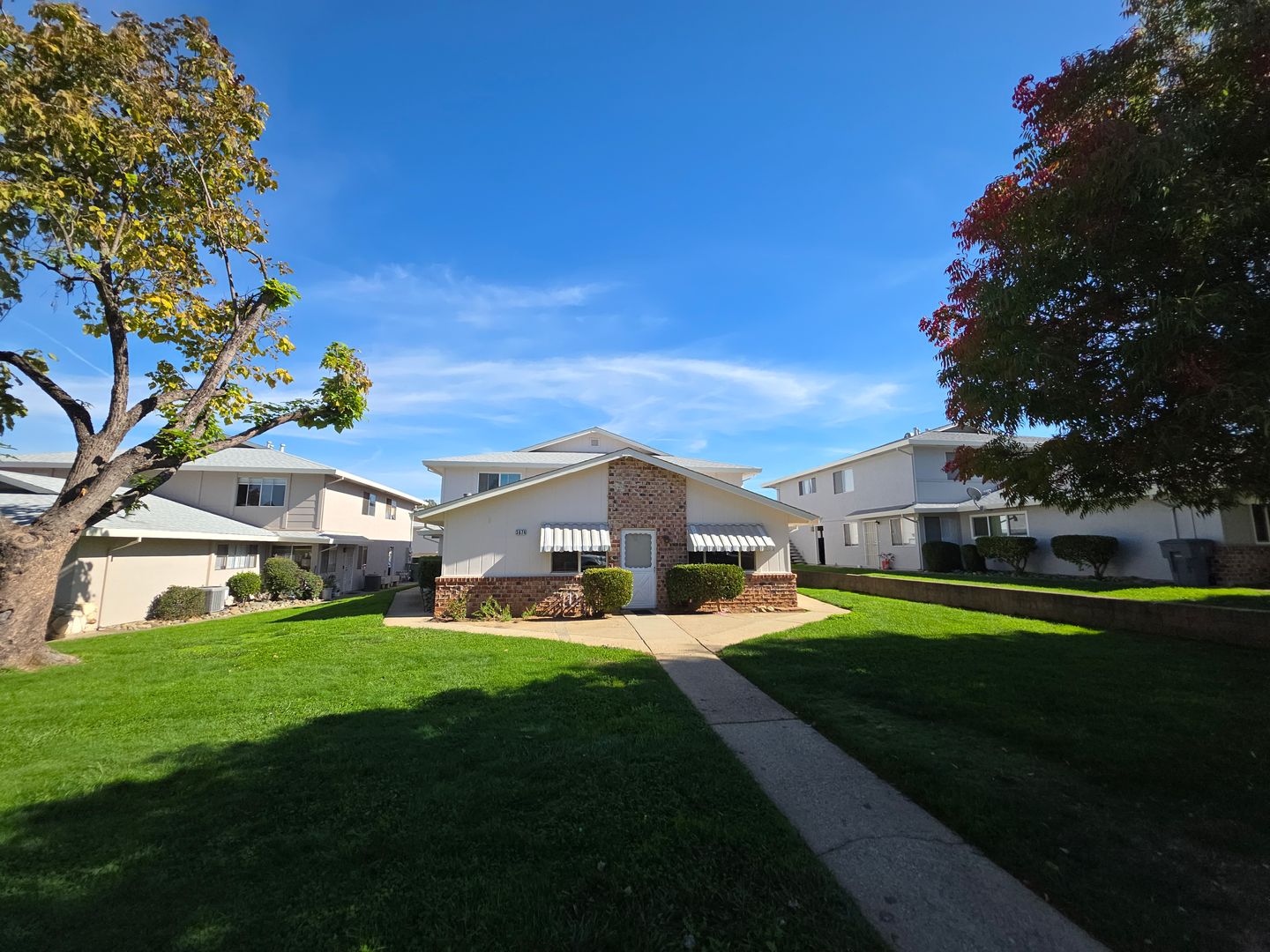 Auburn Condo: 3674 Sapphire dr #1