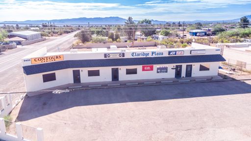 Prime Retail and Office Space For Lease! This Highly Visible Highway 92 Location!!