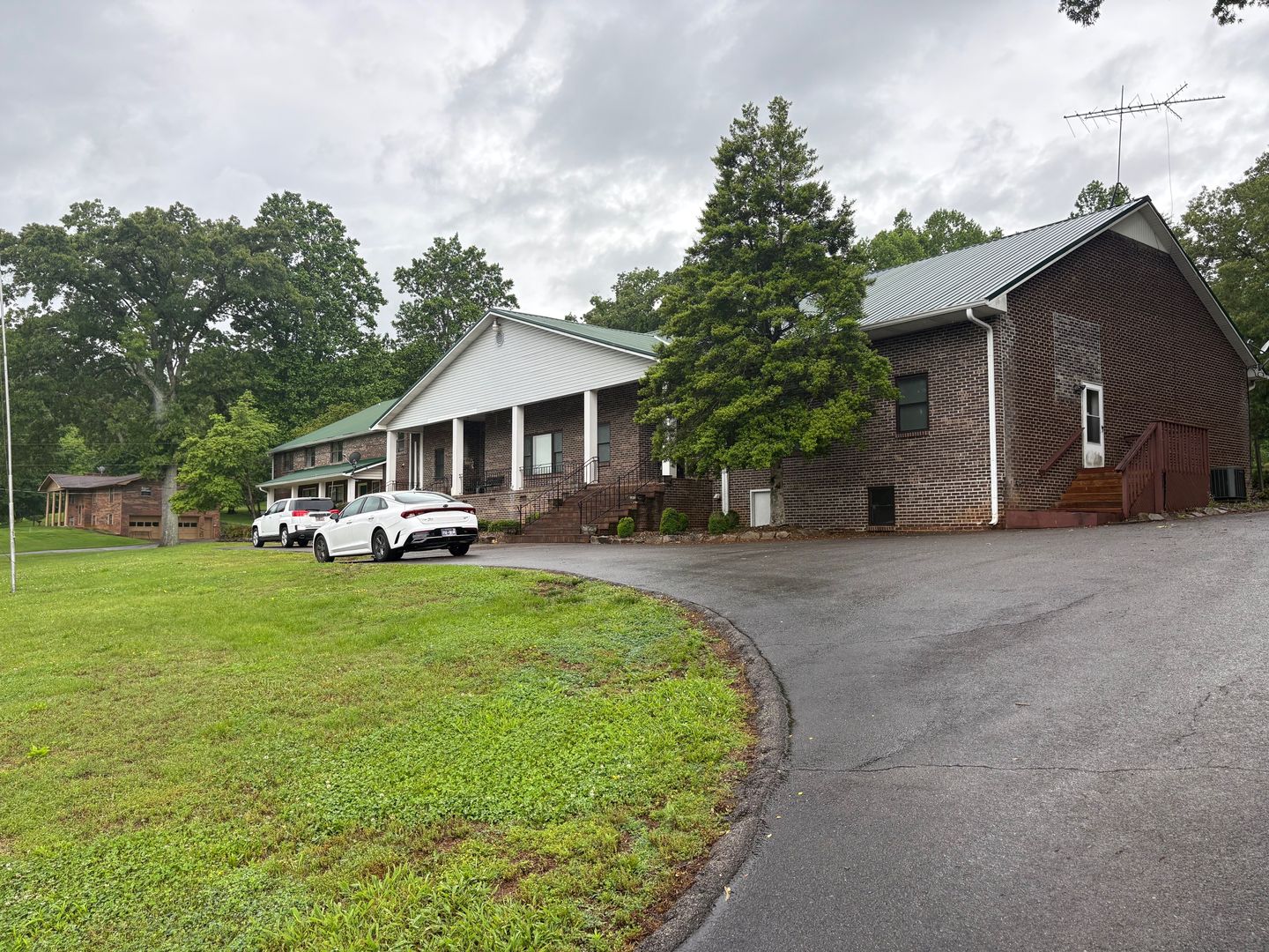 Maryville Apartment: 4725 Mint Road