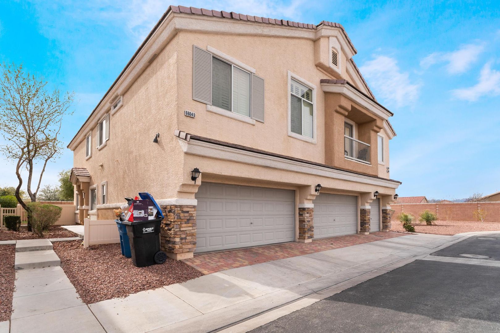 North Las Vegas House: 6604 Lavender Lilly Ln #3