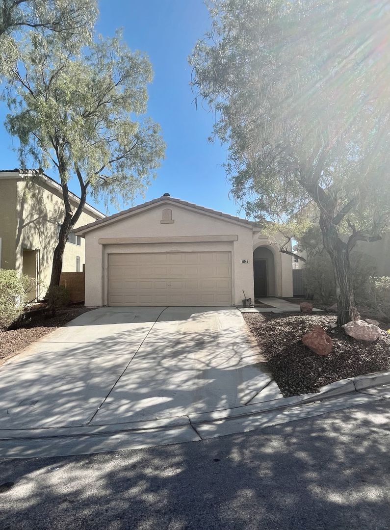 Las Vegas House: 10748 Tuscan Ct.