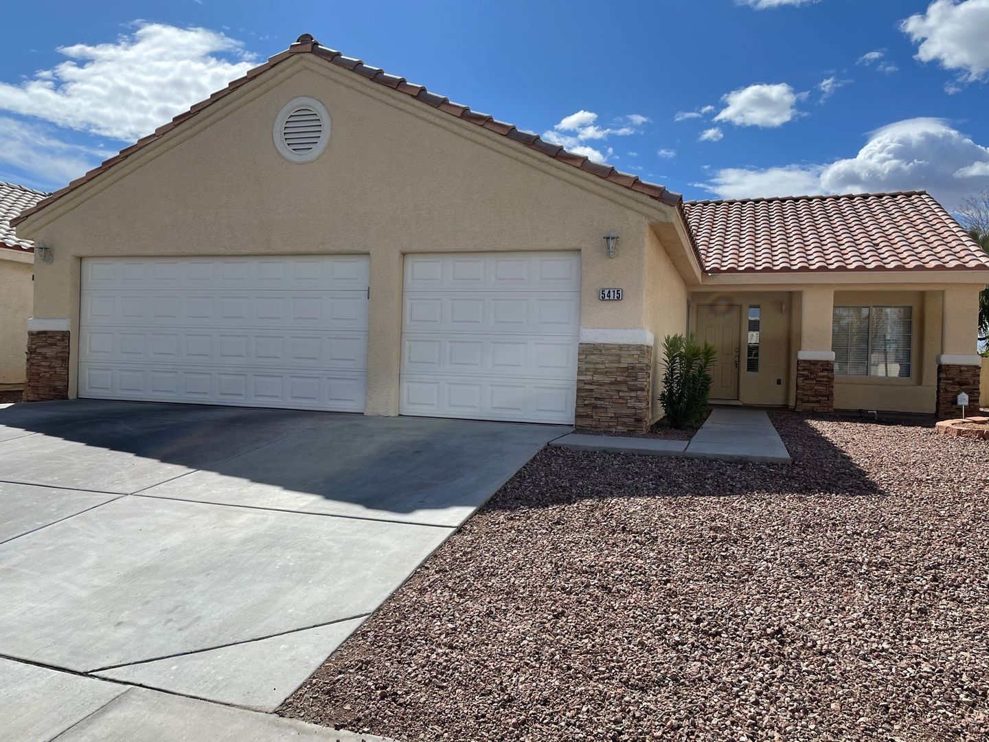 Las Vegas House: 5415 Altoona St.