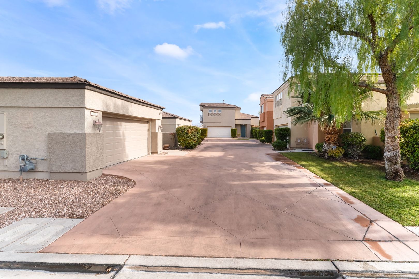 Las Vegas House: 704 Chase Tree St.