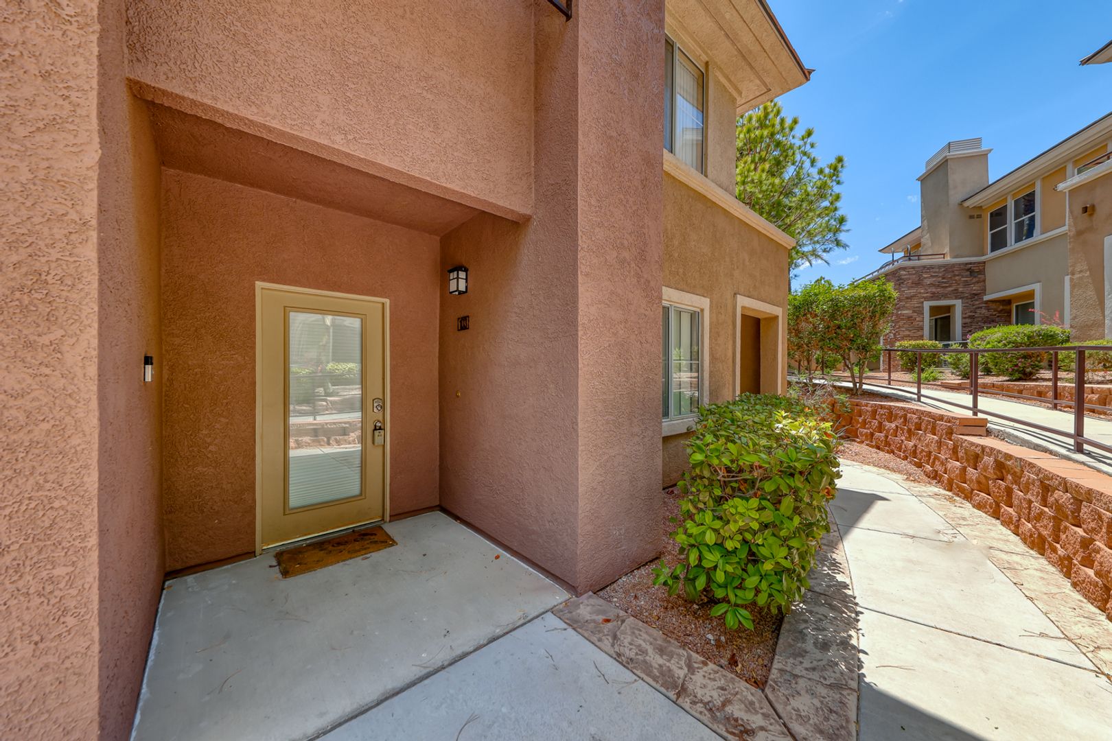 Las Vegas Condo: 673 Peachy Canyon Cir #103
