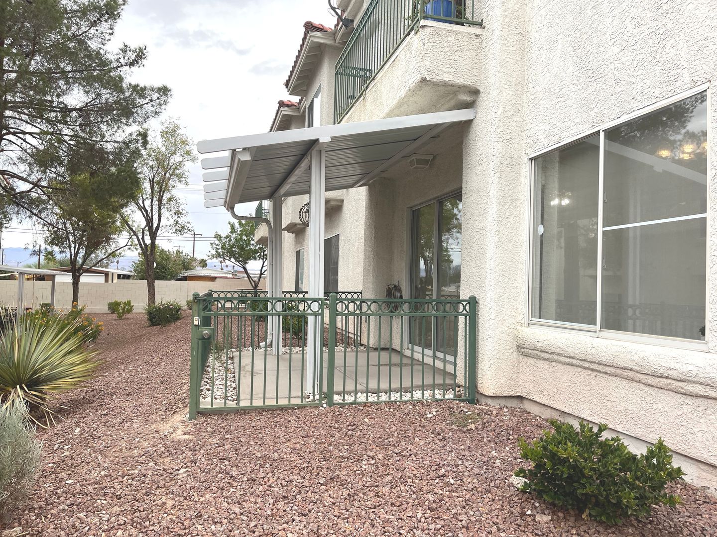 Las Vegas House: 6201 E Lake Mead Blvd. #168