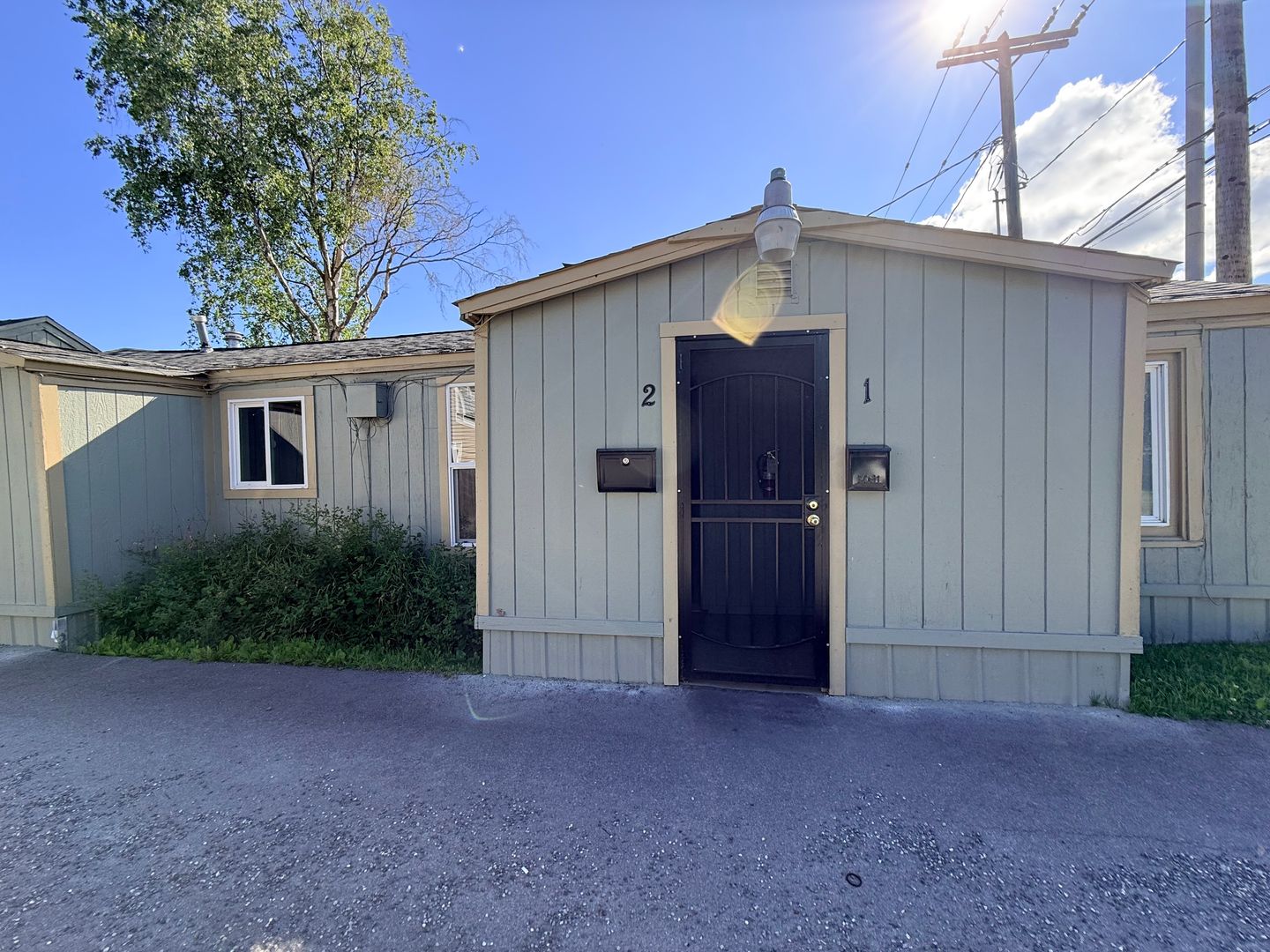 Anchorage Apartment: 1218 E 10th Avenue