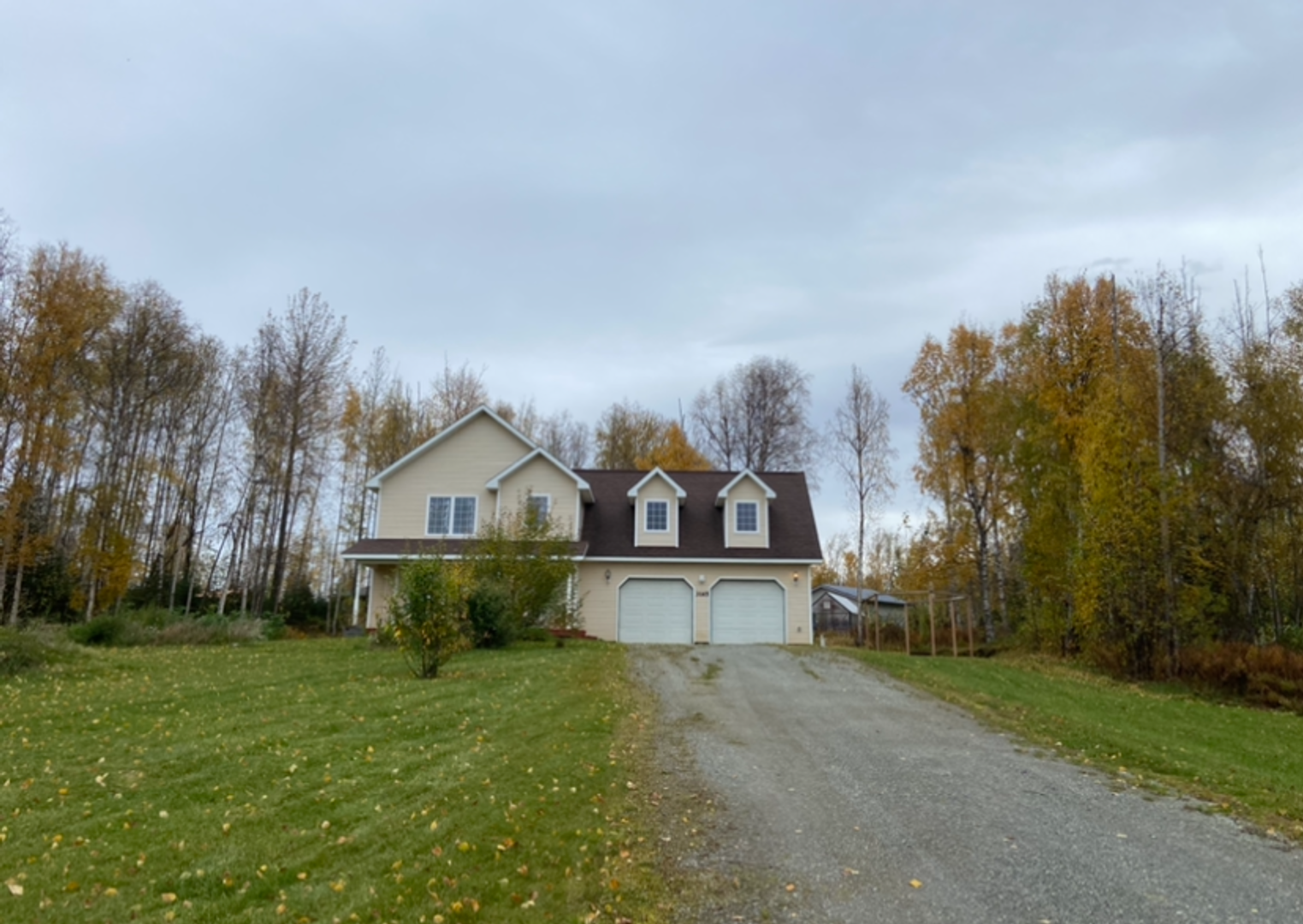 Wasilla House: 3165 N Alma Drive