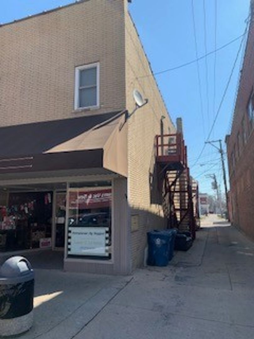 Morris Apartment: 313 Liberty Street