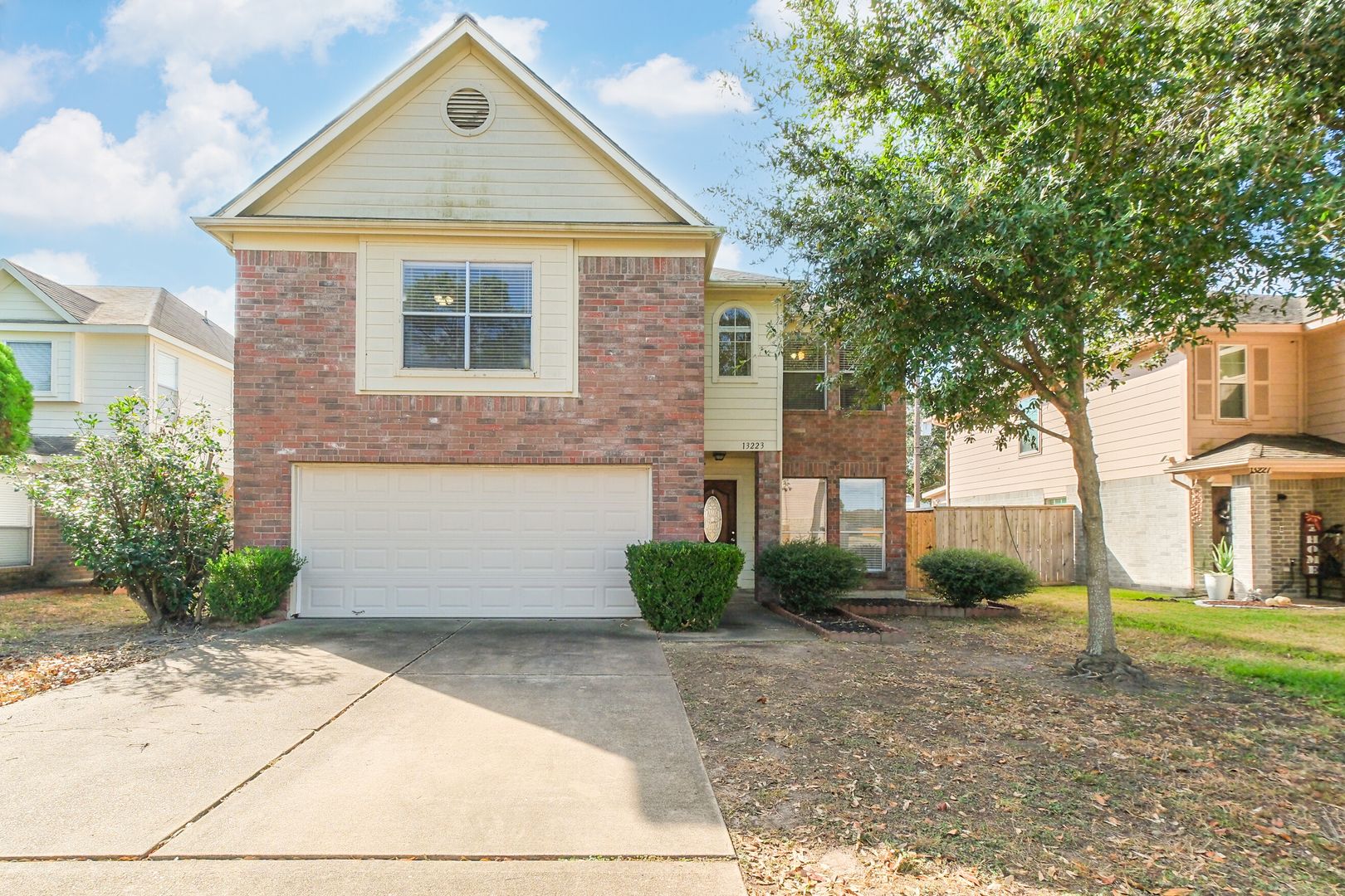 Houston House: 13223 Gendley Dr.