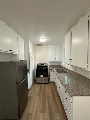 COMING SOON Charming 1 Bedroom 1 Bath in San Fernando