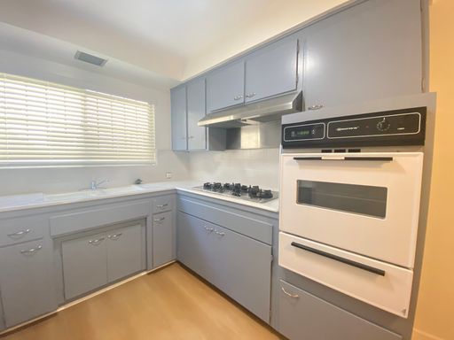 Spacious 1 bedroom, 1 bathroom unit in the desirable city of Glendale – photo 1