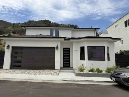 Brand New Construction 4 bedroom 3.5 bath home in Tujunga