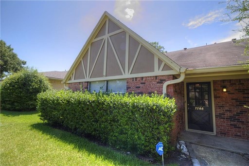 7708 Dentcrest – photo 1