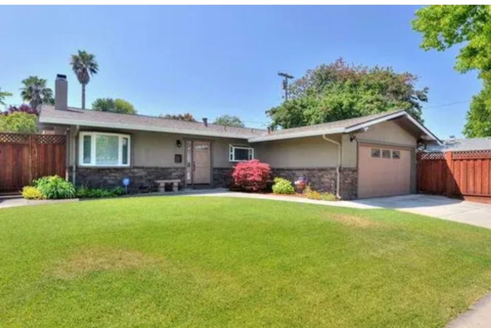 San Jose House: 1960 Geneva Street
