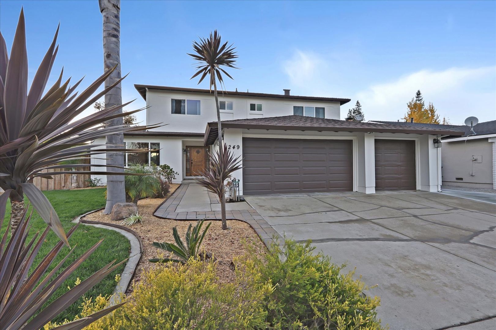 San Jose House: 249 Purple Glen Drive