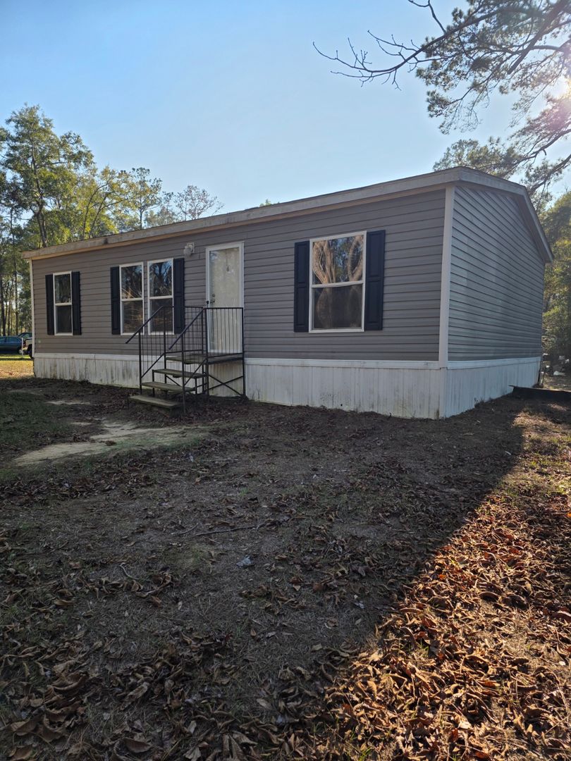 Monticello Apartment: 1288 Cardinal Lane