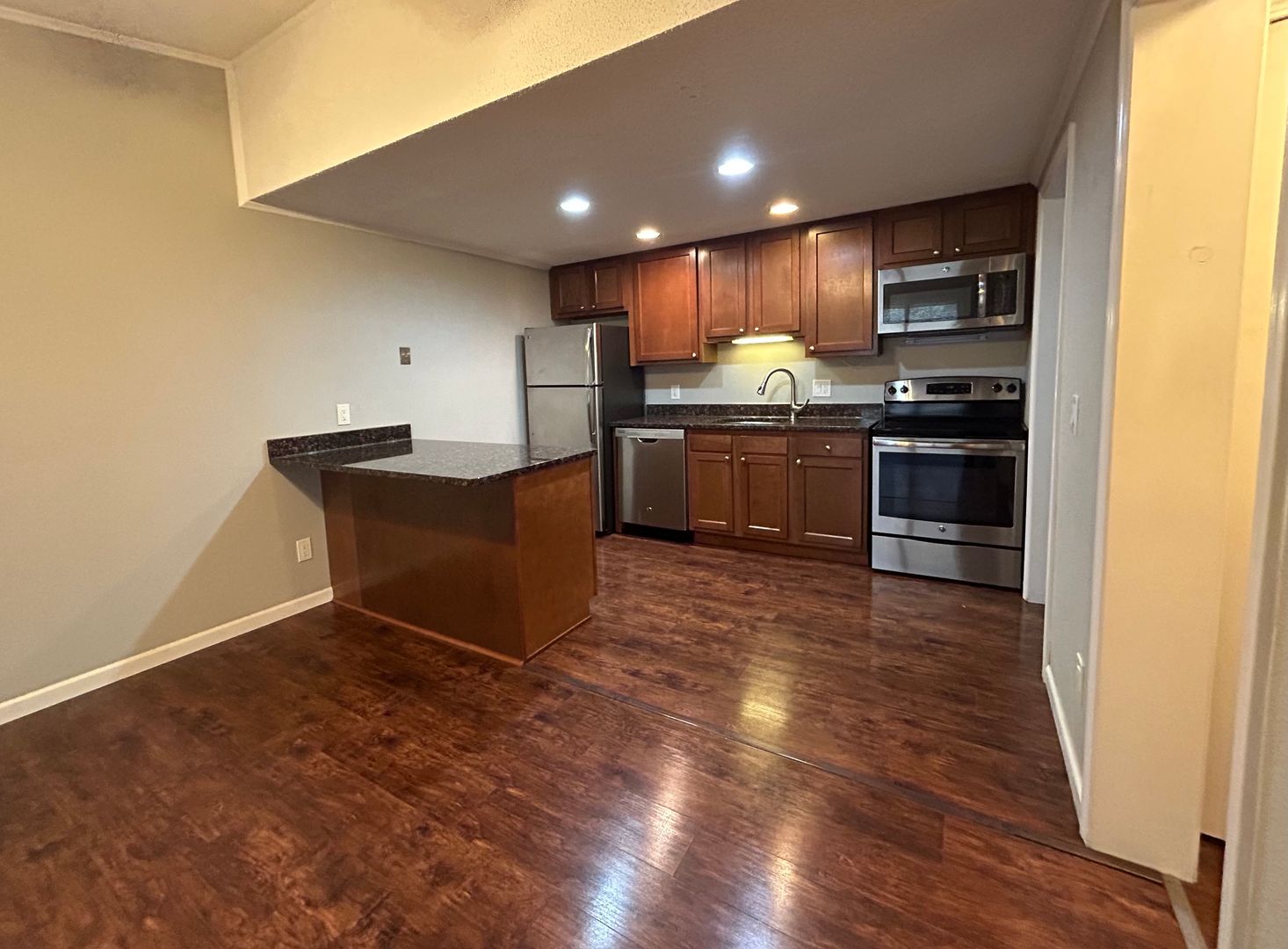 Waterbury Estates 8 of 12