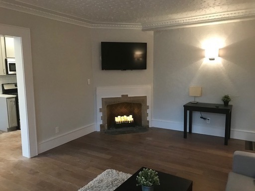 Detroit Apartment: 1000 Van Dyke Street