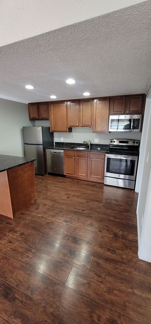 Waterbury Estates 9 of 11