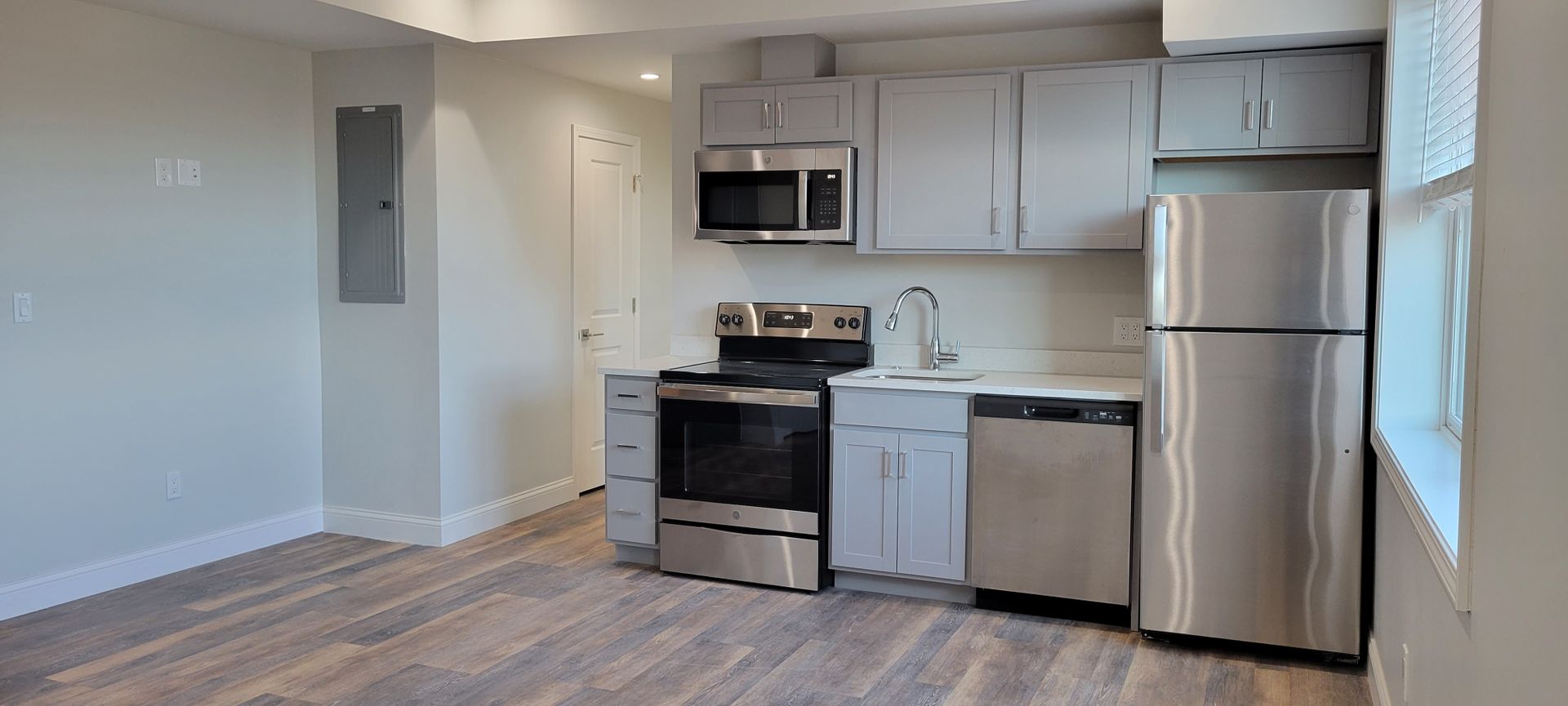 Detroit Apartment: 741 Seward St