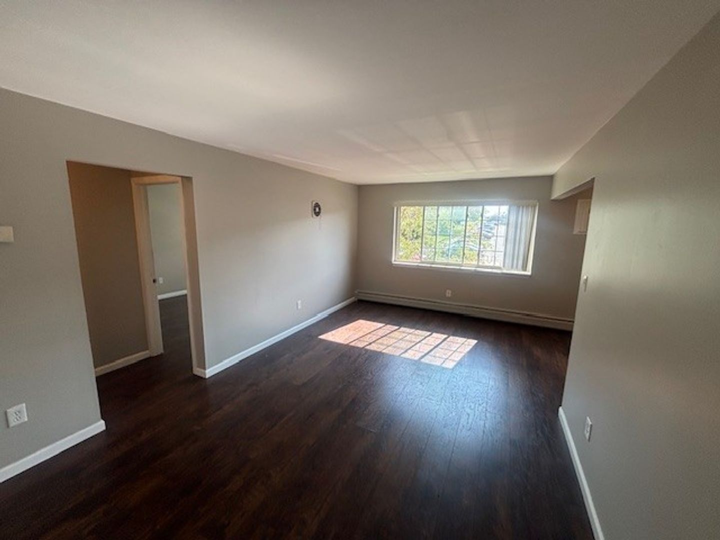 Mt.Clemens Apartment: 1 Valley Drive