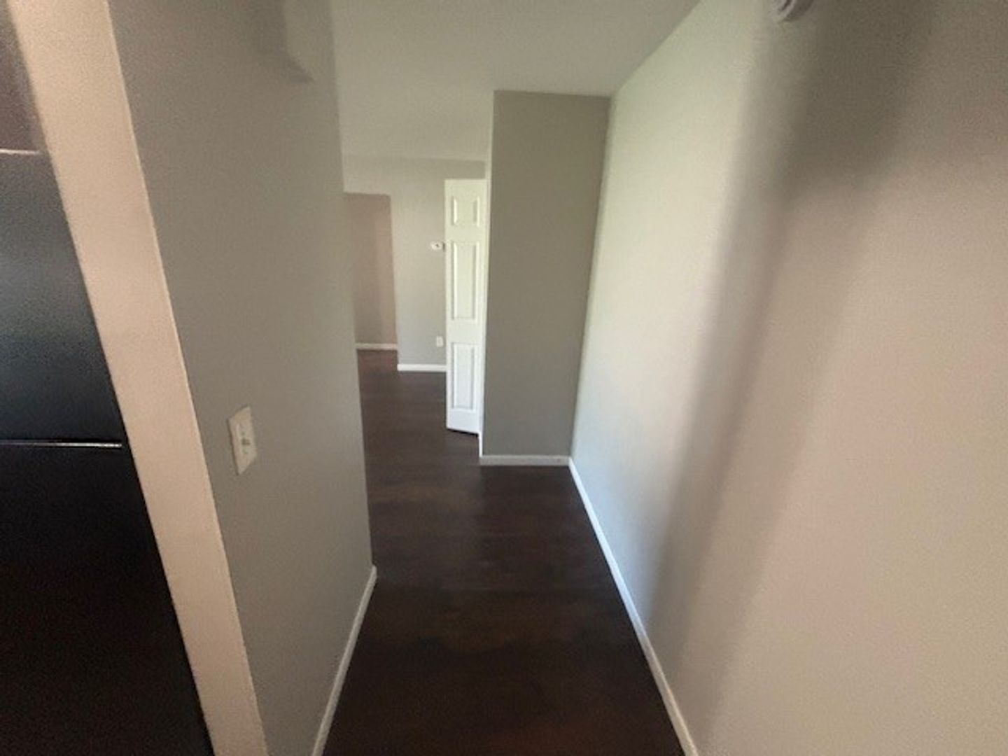 Mt.Clemens Apartment: 1 Valley Drive